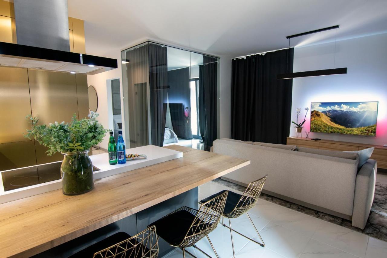 El Apartments - Antares Poznan Exterior photo